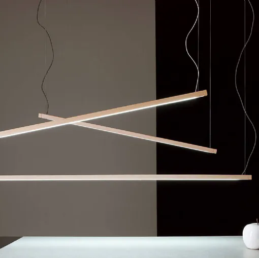 Lampada a sospensione in legno Travetta di Vesoi