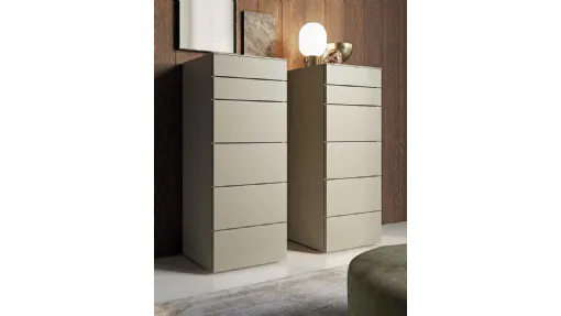 Cassettiera moderna e lineare in laccato opaco Slim di Dall'Agnese