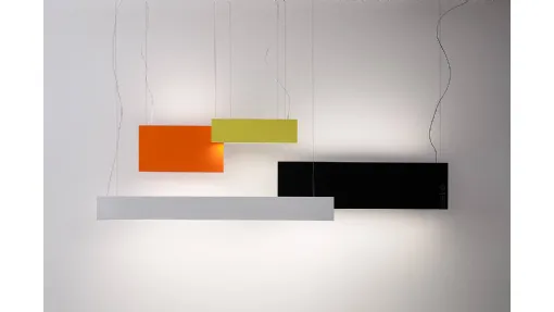 Lampada a sospensione in legno laccato Pantone di Vesoi