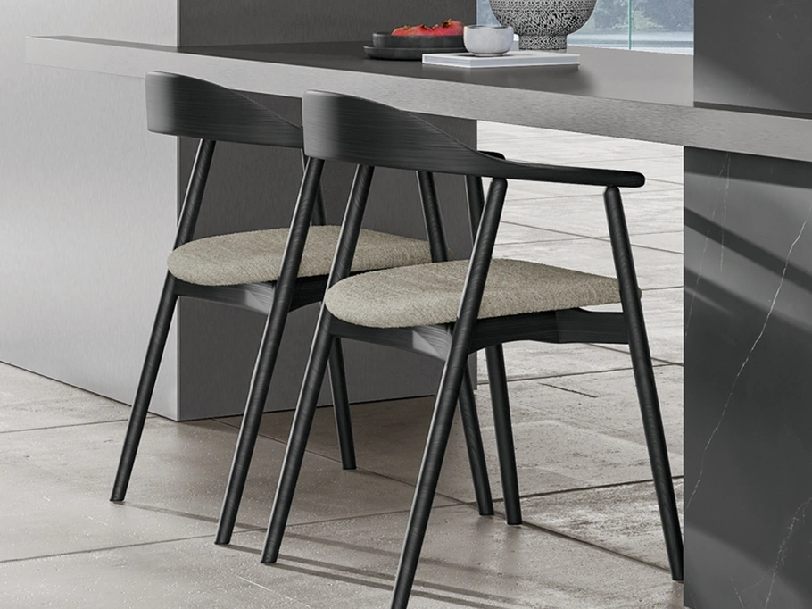 Sedia Wolly in rovere di Dall'Agnese